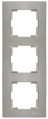 Rita Triple Vertical Frame Titanium
