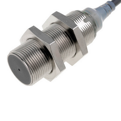 Omron Inductive Sensor, Rice-Nickel, Short Body, M18, Flat Head, 11mm, DC, 3 Cable, NPN-NA, 2M cable 4547648140065