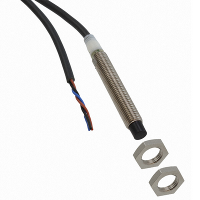 Omron Inductive Sensor, Stainless Steel, Long Body, M8, Dislocated Head, 4mm, DC, 3 cables, PNP-NA, 2M cable 4547648162760