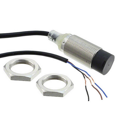 OMRON Proximity sensör, endüktif, nikel-pirinç, kısa gövde, M18, blendajsız, 10mm, DC, 3 telli, PNP-NO, 5m kablo 4548583551121