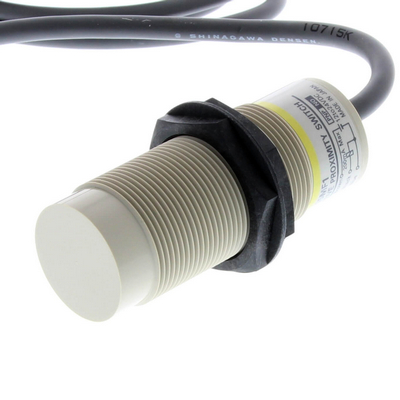 Omron Capacitive Sensor, M30, Dislocated head, 15mm, DC, 3 cables, PNP-NA, 2M cable 4536853264635