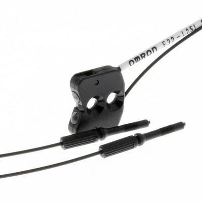 Omron Fiber Optic Sensor, Limited Reflection, Label Detection, 7mm, R10 fiber, 2M cable 4548583049093