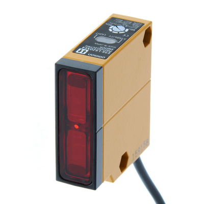 OMRON Fotoelektrik sensör, definite, 50-250mm, DC, 3 telli, PNP, 5m kablo 4536853286477