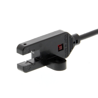 Omron Photomicro Sensor, T-Shaped 5mm Slot With, L-on, Incident Light, 5-24 VDC, PNP, 2M 4536854402425