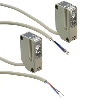 Panasonic compact multiple voltage photoelectric sensor NX5-M30A