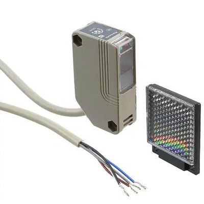 Panasonic compact multiple voltage photoelectric sensor nx5-rm7b