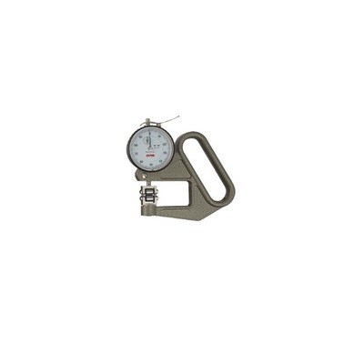 Thickness gauge with measuring cylinder